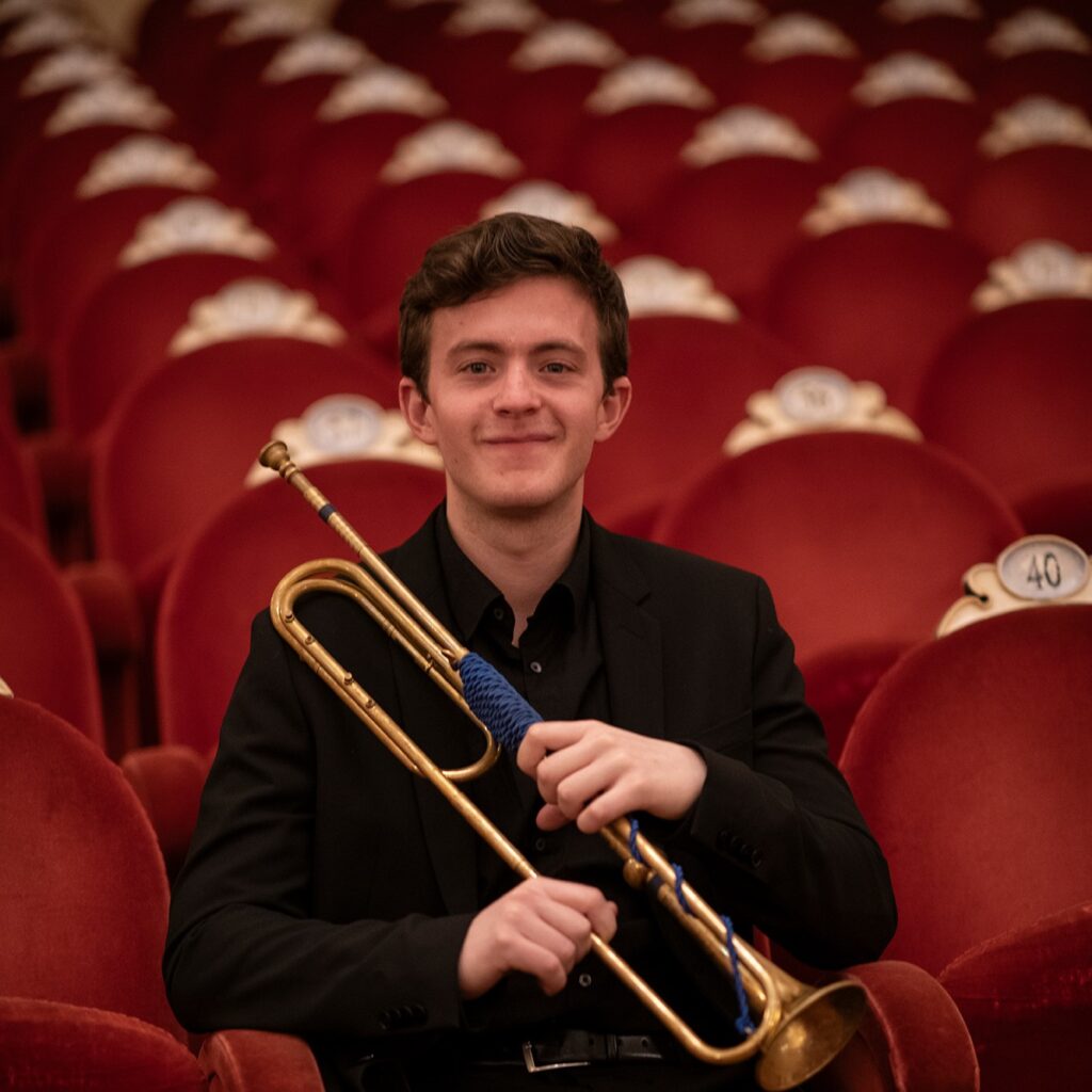 image for López López